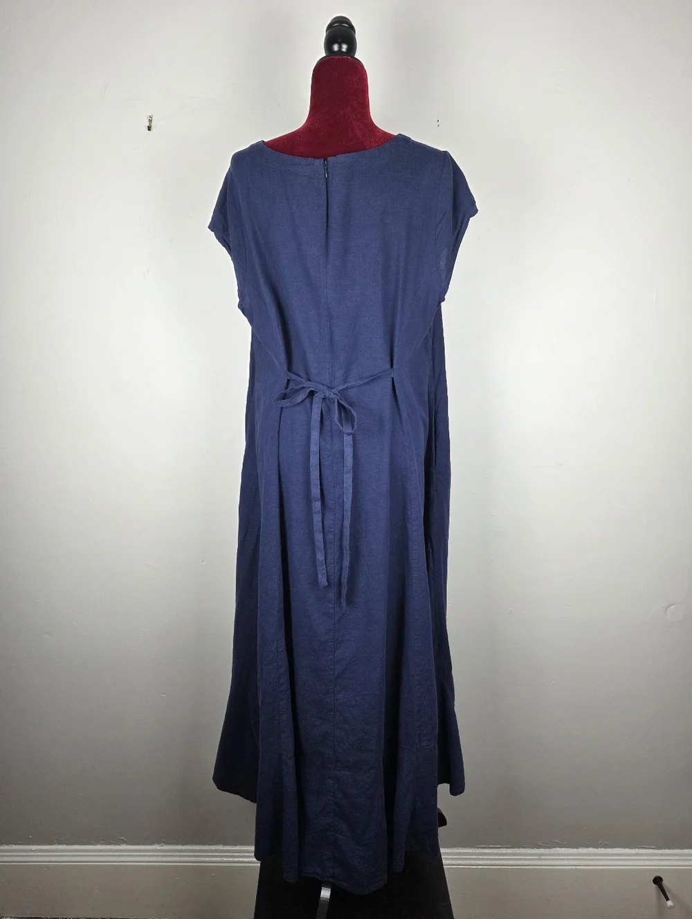 Universal Standard Sunset Linen Flounce Dress In Cenote (Size S/14-16) - Picture 7 of 12